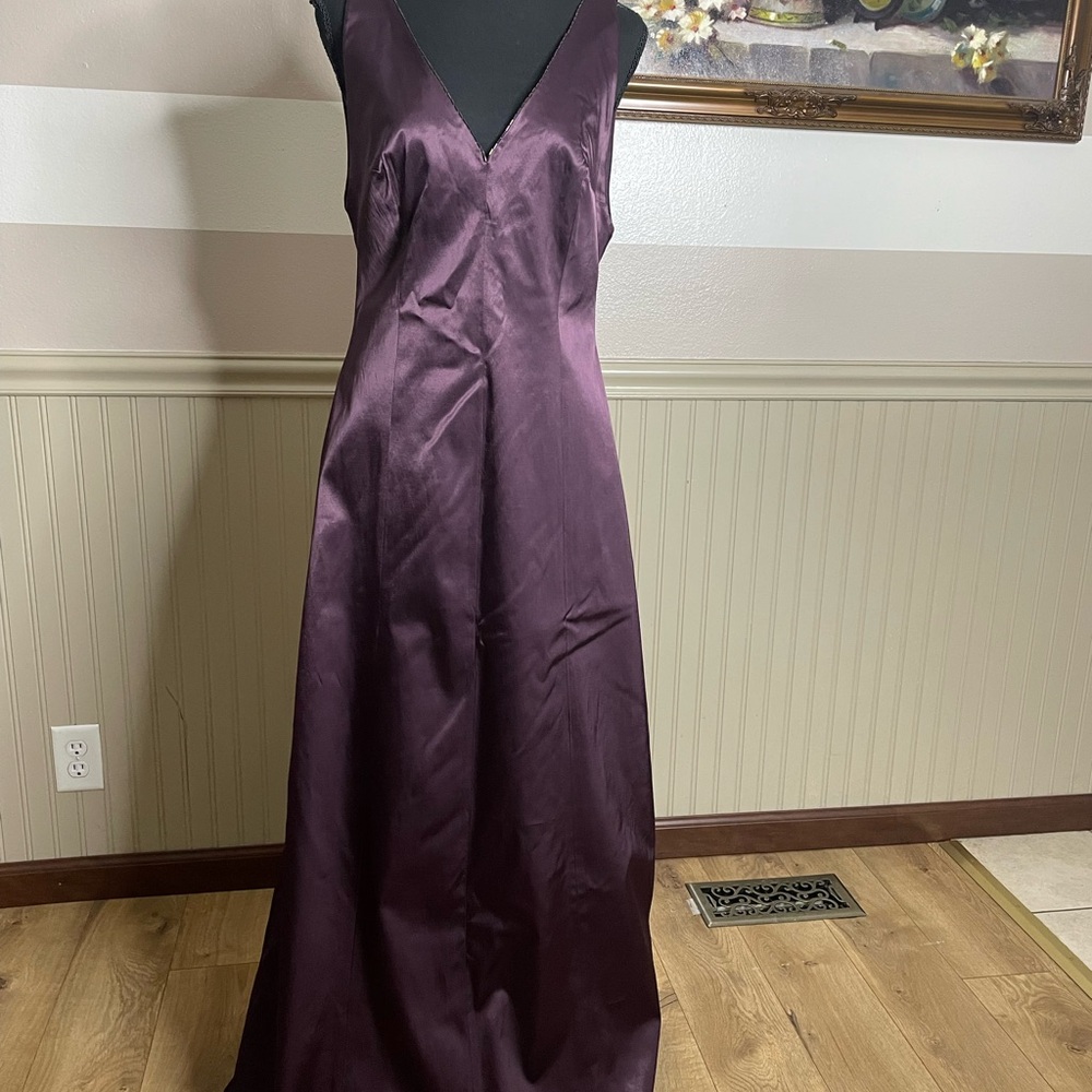 Elegant long gown by Zara Women in a deep plum shade size 10 - Picture 12 of 12